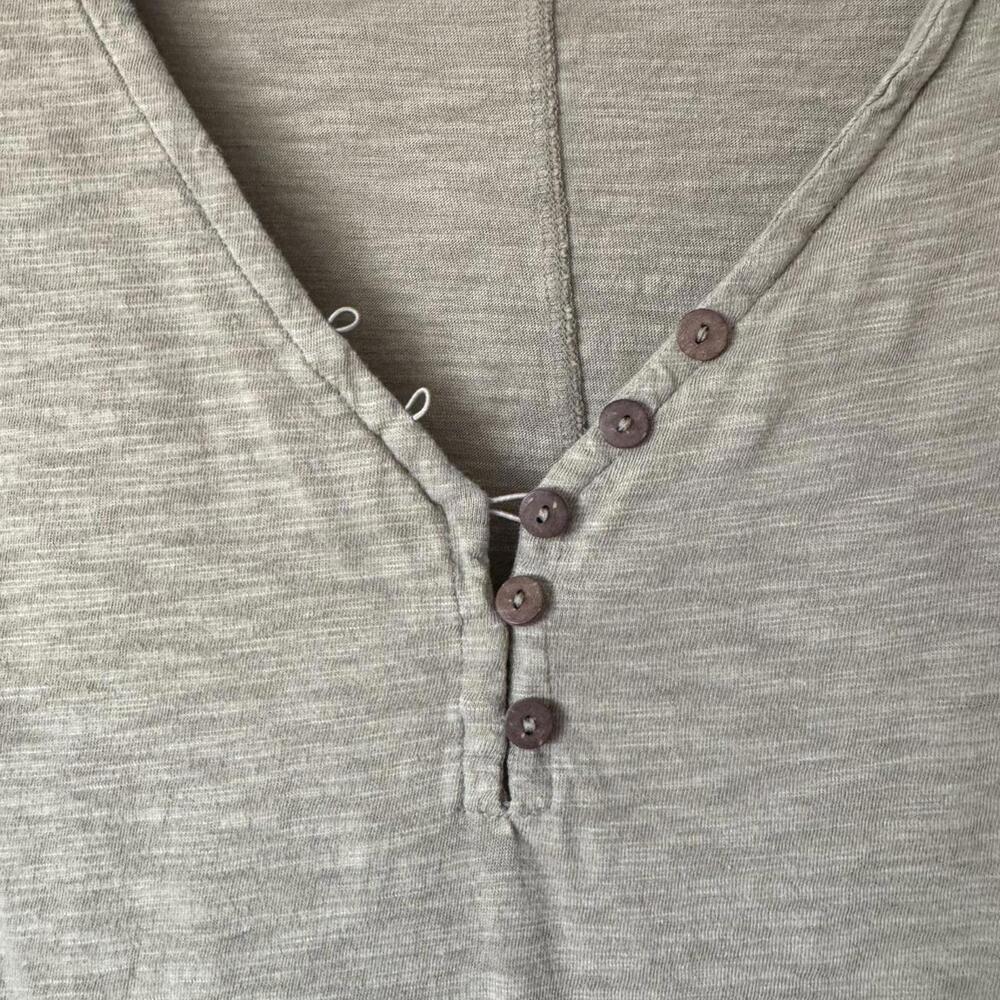 Knox Rose Olive Green Short Sleeve V-Neck Button Top Size Large - Picture 4 of 5